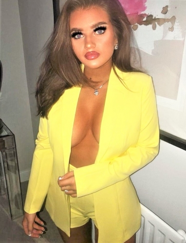 Соня - Шлюха СПб, размер груди 2, метро Достоевская